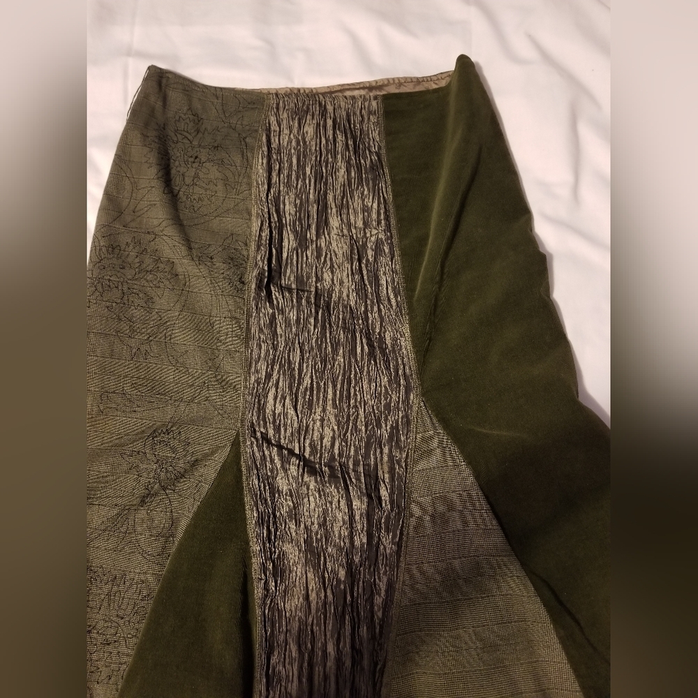 Basil & Maude Skirt Size 8 Color Militar Green - Picture 5 of 8